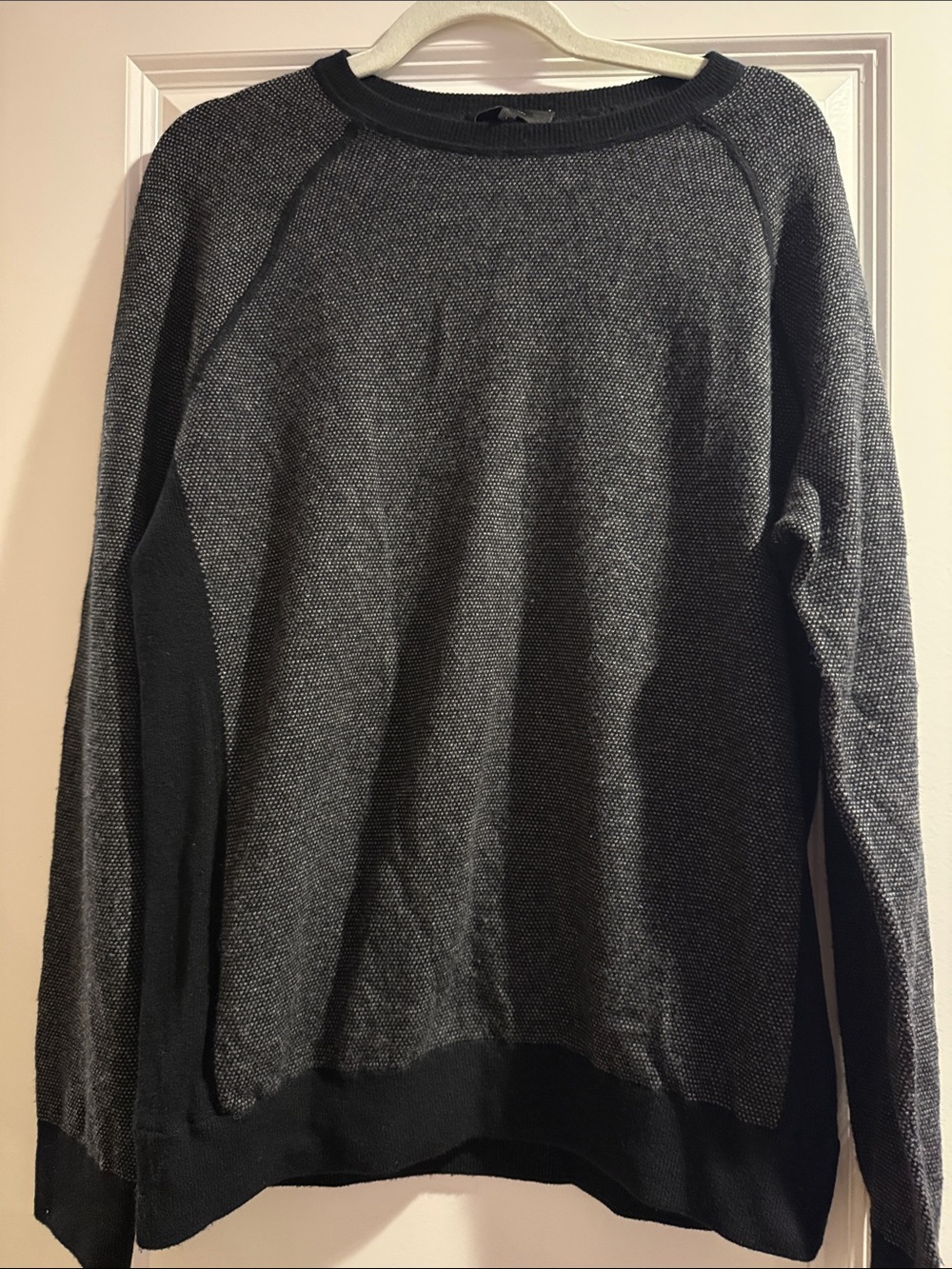 Vince men’s sweater